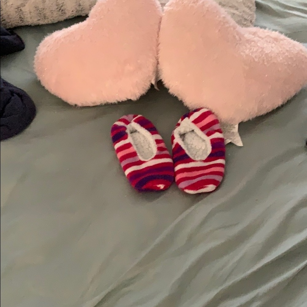 Slippers pink and white stripes